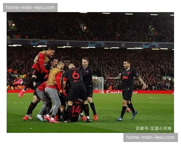 战术图解：马竞是如何用紧凑的4-4-2防守阵型零封曼城的